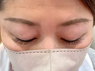 マツエク・マツパ ちょっきん&ぱーまひらの所属・渡邉 沙也果のマツエク・マツパデザイン