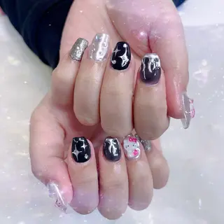 ネイル パーツ全部¥110 サロンミミのネイルデザイン