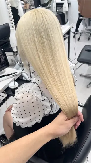 セミロング カラー 高島大登/顔周り /レイヤーカットのヘアスタイル