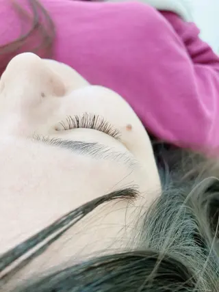 マツエク・マツパ Salon de Galcon 2階(サロンド・ギャルソン)所属・KU TA  \(◡̈)/の眉毛・アイブロウイメージ