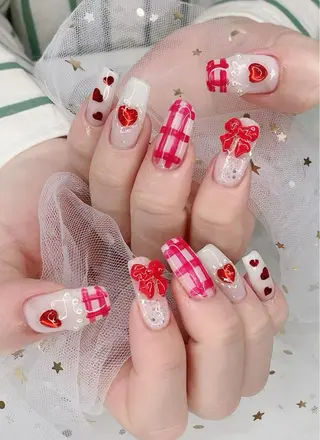 ネイル R salonのネイルデザイン