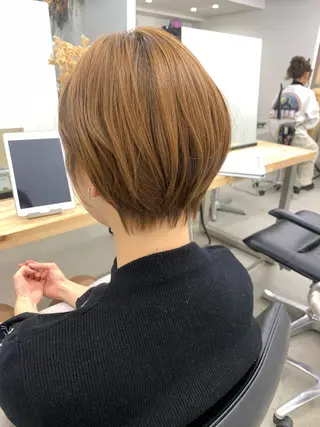 ショート LEBEN所属・leben serikaのヘアスタイル