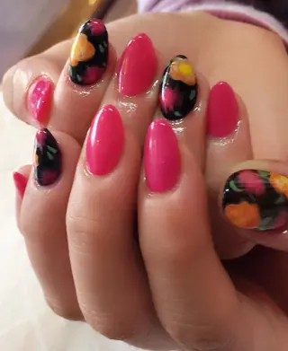 ネイル a yakaのネイルデザイン