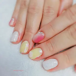 ネイル 柴崎 美幸のネイルデザイン