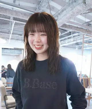 セミロング カラー パーマ 🎀suzuna 透明感colorのヘアスタイル