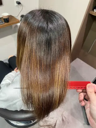 ミディアム 飯村 友亮のヘアスタイル