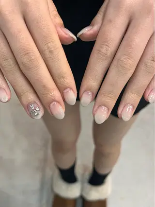 ショート mellow船橋店所属・岡村 碧のネイルデザイン