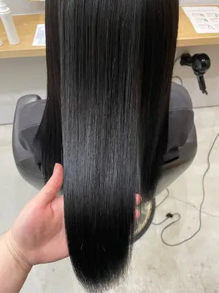 セミロング 鈴木 美由華のヘアスタイル