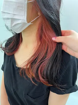 ミディアム ﾚｲﾔｰ🩵透明感 ೀユイ🌙のヘアスタイル