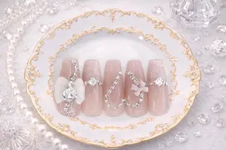 ネイル REBEST南森町 nail🪽のネイルデザイン