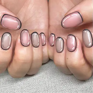 ネイル 山田 貴子のネイルデザイン