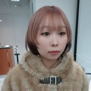 ショート カラー ヘアアレンジ 🌐サトウ リョウ🌐のヘアスタイル