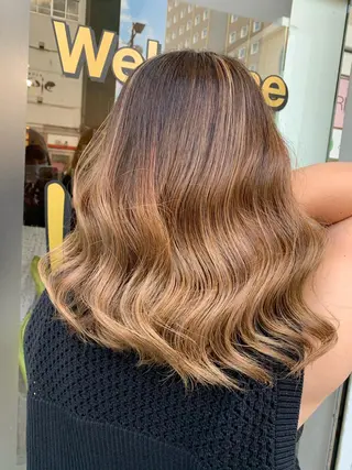 ミディアム カラー パーマ ヘアアレンジ メンズ キッズ ネイル マツエク・マツパ アイブロウ 🤍韓国風/艶髪🤍 鳥越美羽のヘアスタイル