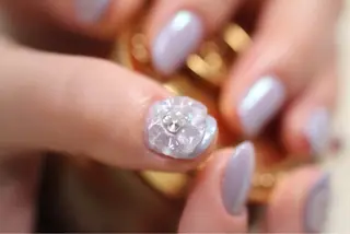 ネイル ママリンド　志村坂上店所属・しみ えんのネイルデザイン