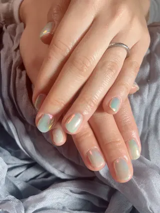 ネイル nail studio Ulu所属・漆崎 茜のネイルデザイン