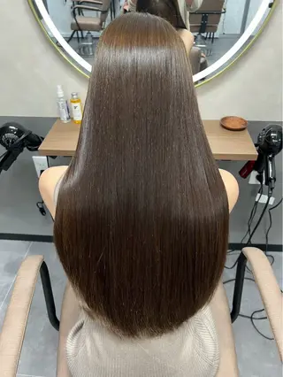 ロング TELA HAIR 【Airi】のヘアスタイル