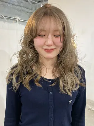 セミロング 田代 さつきのヘアスタイル