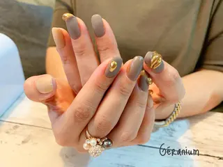 ネイル GéRanium Harukaのネイルデザイン