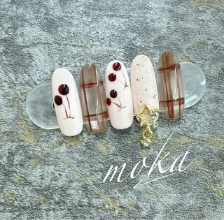 ネイル 胡蝶蘭レディースサロ ンNailMOKAのネイルデザイン