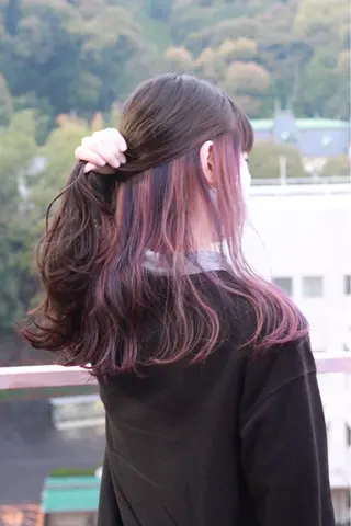 セミロング カラー Viage （ビアージュ）のヘアスタイル