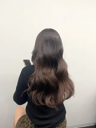 ロング BALE所属・祥華(さちか)／透 明感カラー／髪質改善のヘアスタイル