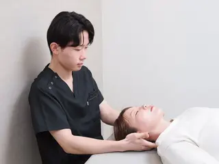 姿勢・骨盤矯正・整体 にこ整骨院・整体院のエステ・リラクイメージ