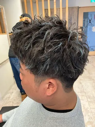 カラー パーマ メンズ メンズ特化/パーマ/ フェードWATARUのヘアスタイル