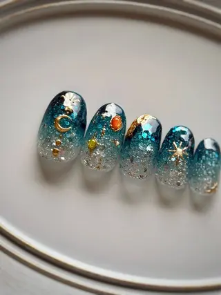 ネイル FIORITURA Maikoのネイルデザイン