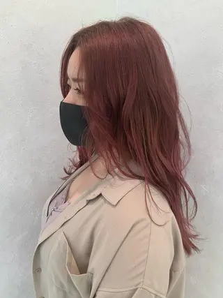 ロング カラー パーマ ヘアアレンジ ハイトーンカラー🤍 山下 優華のヘアスタイル