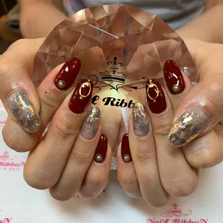 ネイル ネイルリボン 受付スタッフのネイルデザイン