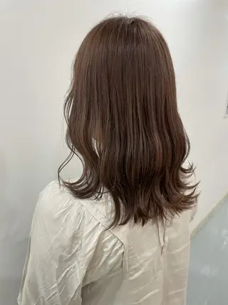 セミロング カラー akane .のヘアスタイル