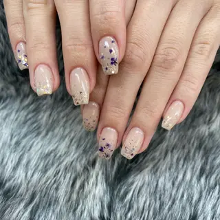 ネイル GRANDEUR やまだゆう🌼のネイルデザイン