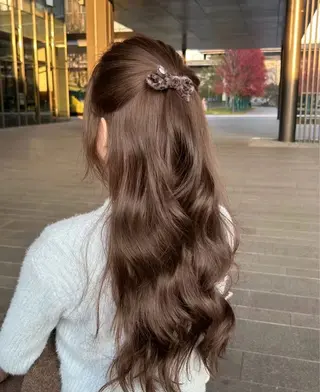 カラー ブリーチなし 透明感カラーのヘアスタイル