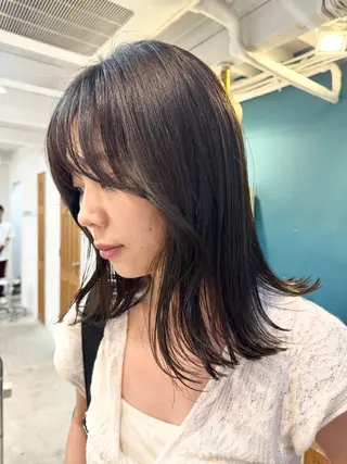 ミディアム カラー 透明感カラー/ハイト ーン/メイク/umiのヘアスタイル