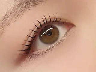 マツエク・マツパ ANNE梅田 GRACE店所属・ANNE chizuのマツエク・マツパデザイン