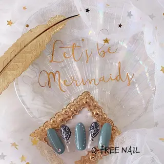ロング カラー ネイル Q Free nailsのネイルデザイン