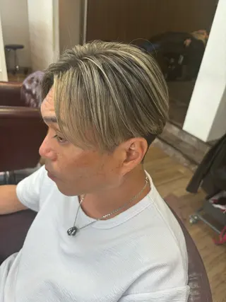 メンズ apollo yokohama所属・レイヤーカット/ ハイトーン/ミノリのヘアスタイル