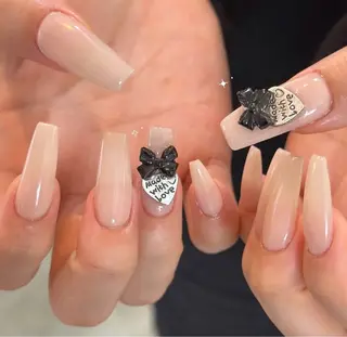 ネイル Chisa Nail Studio所属・チ サのネイルデザイン