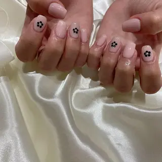 ネイル 西岡 杏のネイルデザイン