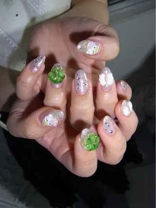 ネイル チハル ミチハタのネイルデザイン