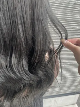 ロング カラー 透明感カラー 天羅のヘアスタイル