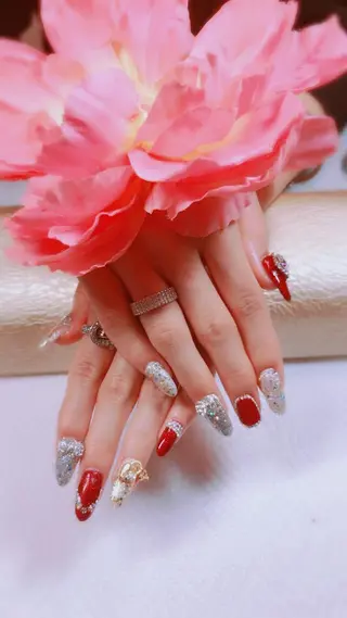 ネイル 佐藤 澄江のネイルデザイン