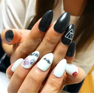 ロング ネイル 毛利 ゆりあのエステ・リラクイメージ