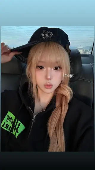 カラー 透ける透明感カラー 🤍anju🎀のヘアスタイル