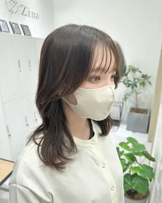 ミディアム カラー 韓国ヘア顔周りカット 艶髪ベージュtamaのヘアスタイル