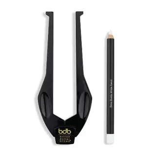 アイブロウ パリス・デ・スキン 前川のマツエク・マツパデザイン