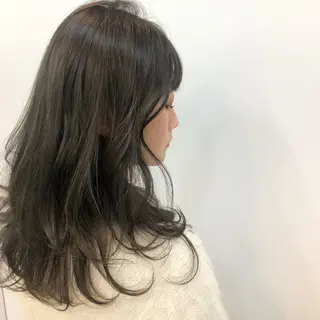 セミロング kai .のヘアスタイル