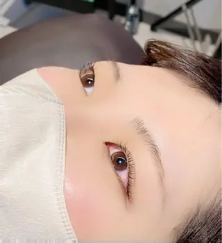 マツエク・マツパ まつ毛パーマ専門 茉里のヘアスタイル