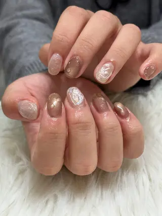 ネイル GO TODAY シェアサロン 渋谷Orla店所属・シオリ ⪩⪨のネイルデザイン