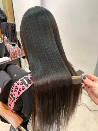 ロング 🩵縮毛矯正  髪質 改善 美髪🩵のヘアスタイル